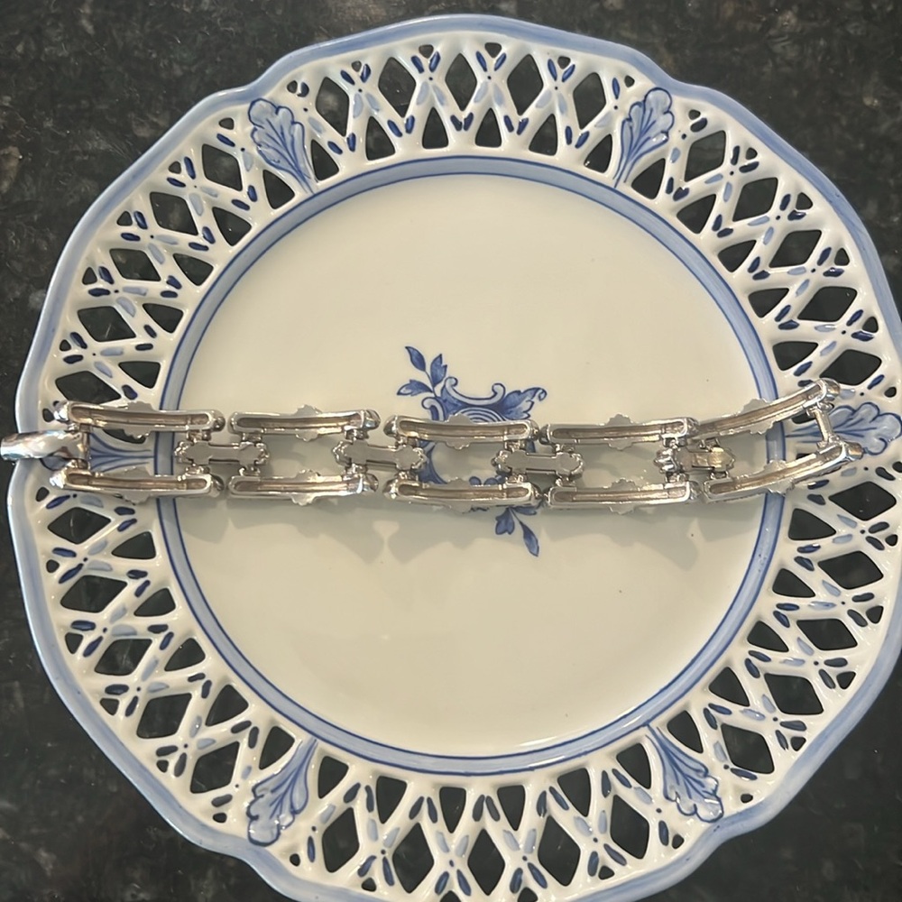 Christian Dior Vintage Chain Link Swarovski Crystal Bracelet - Picture 6 of 8